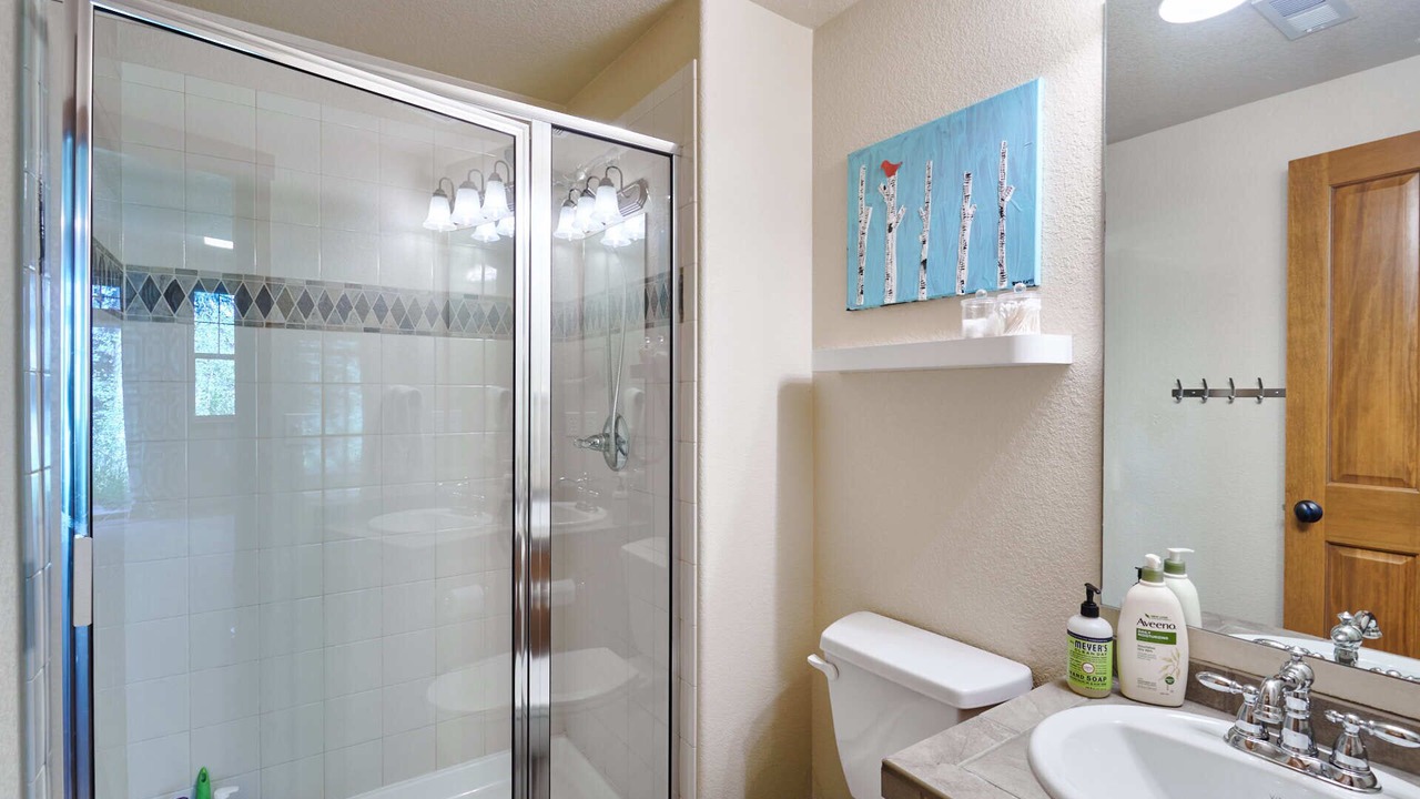 Photo of Bathroom in Rendezvous