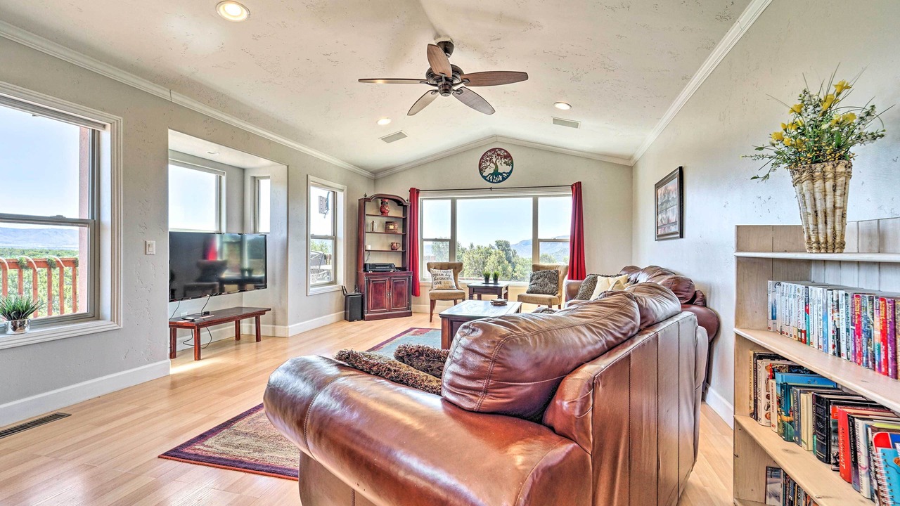 Photo of Livingroom in Mancos