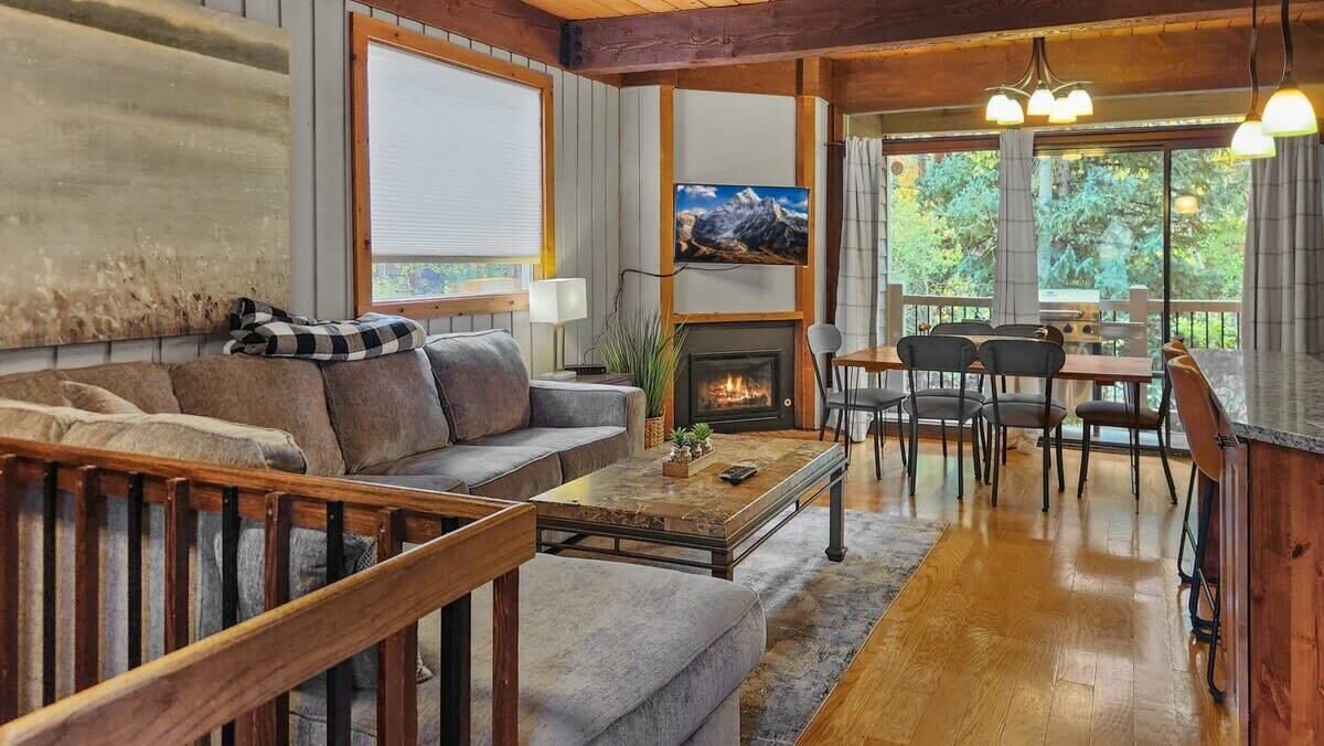 Photo of Livingroom in Warrior's Mark