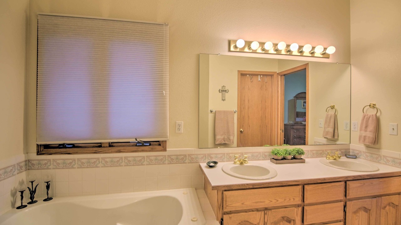 Photo of Bathroom in Loveland