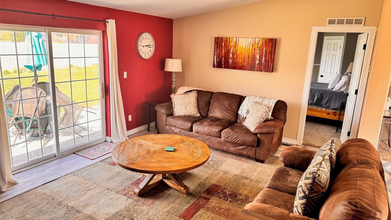 Photo of Livingroom in Gunnison
