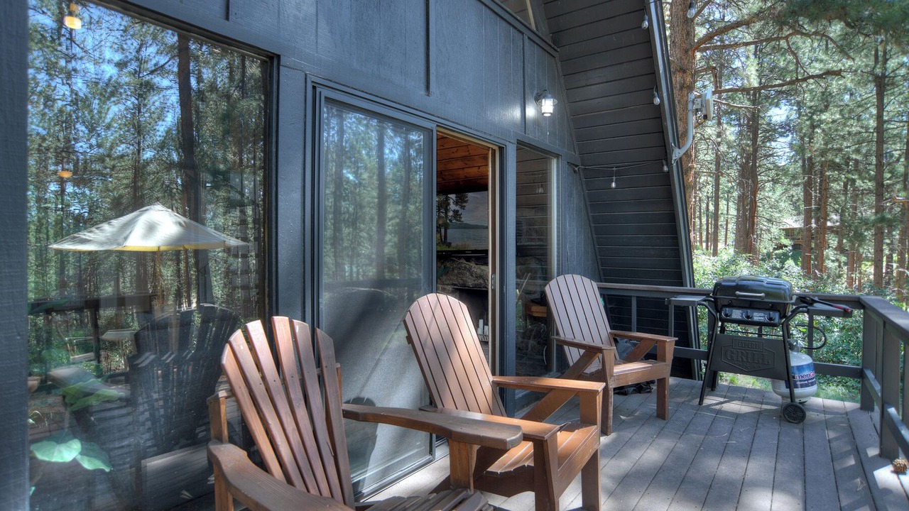 Photo of Outdoor in Forest Lakes