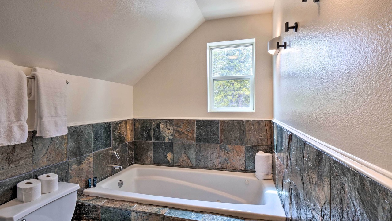 Photo of Bathroom in Leadville North