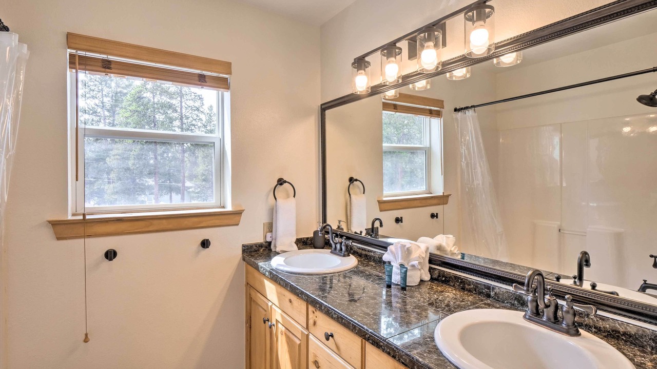 Photo of Bathroom in Leadville North