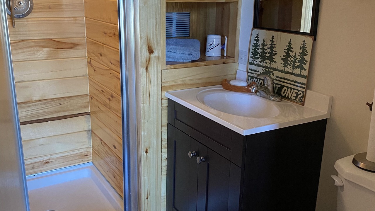 Photo of Bathroom in Ponderosa Pines