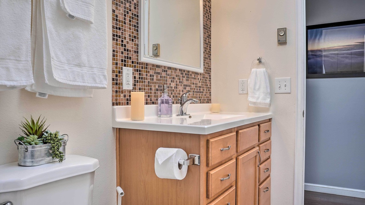 Photo of Bathroom in Canon City