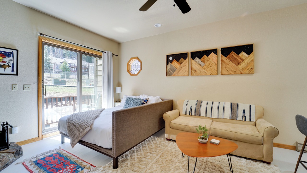 Photo of Bedroom in Purgatory