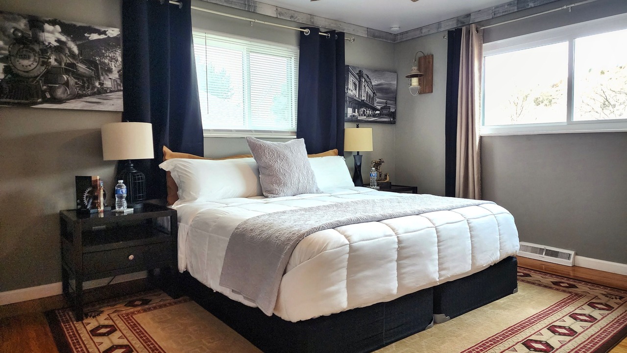 Photo of Bedroom in Pleasant Valley
