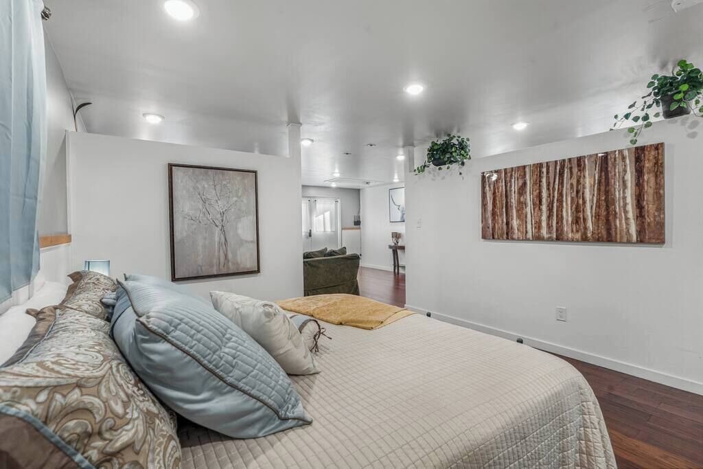 Photo of Bedroom in Loveland