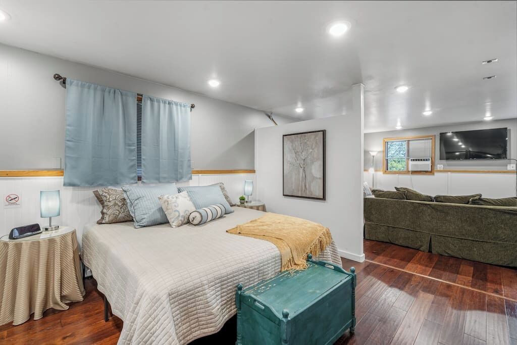 Photo of Bedroom in Loveland