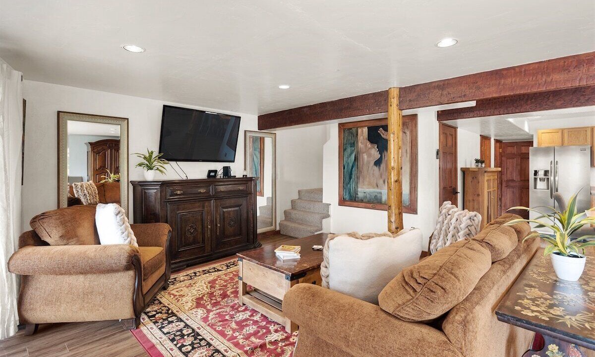 Photo of Livingroom in Carbondale