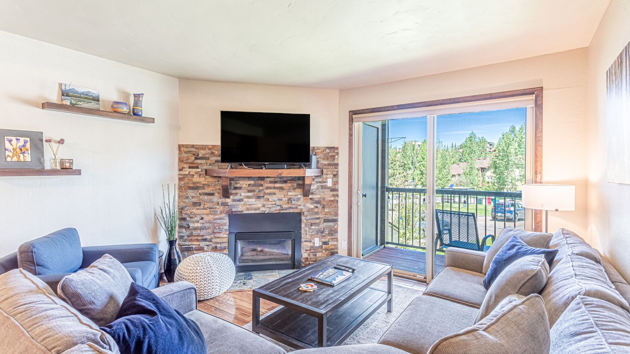 Photo of Livingroom in Steamboat Springs