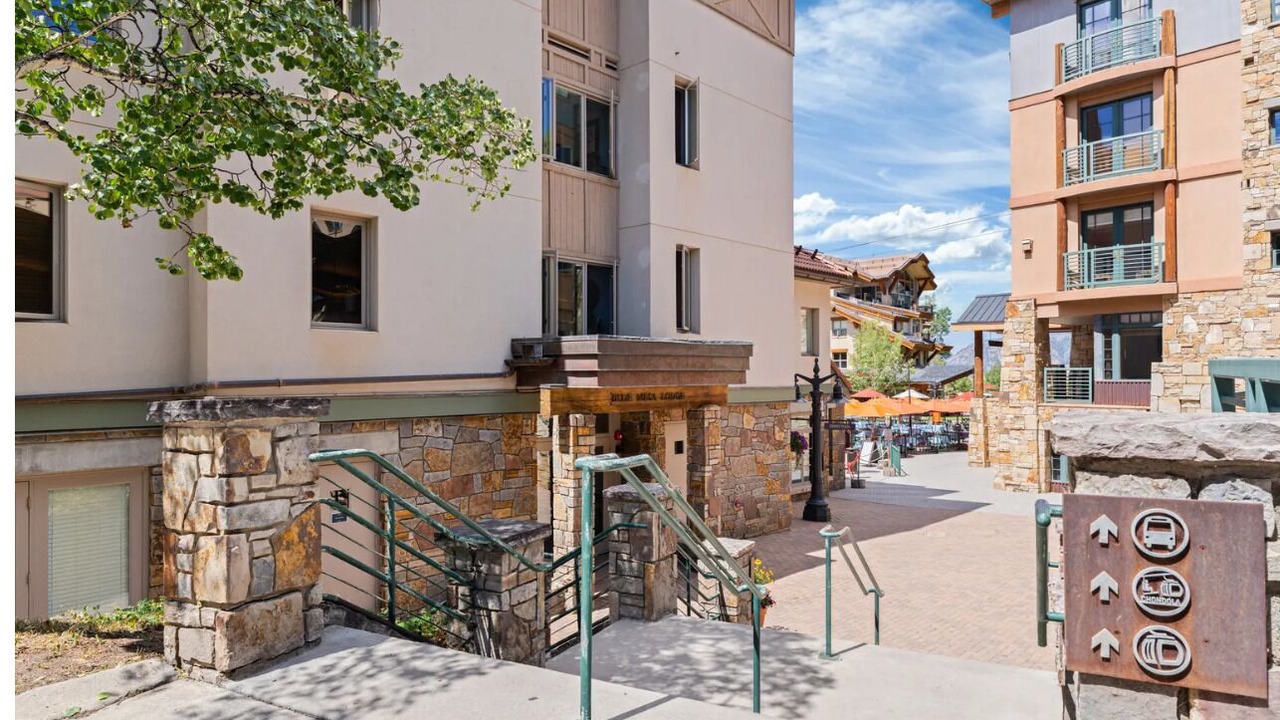 Photo of Outdoor in Mountain Village