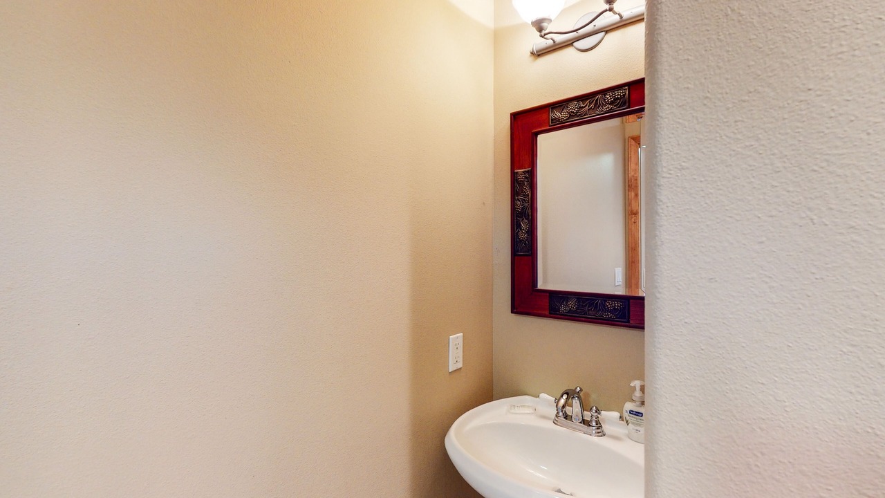 Photo of Bathroom in Twin Creek Village