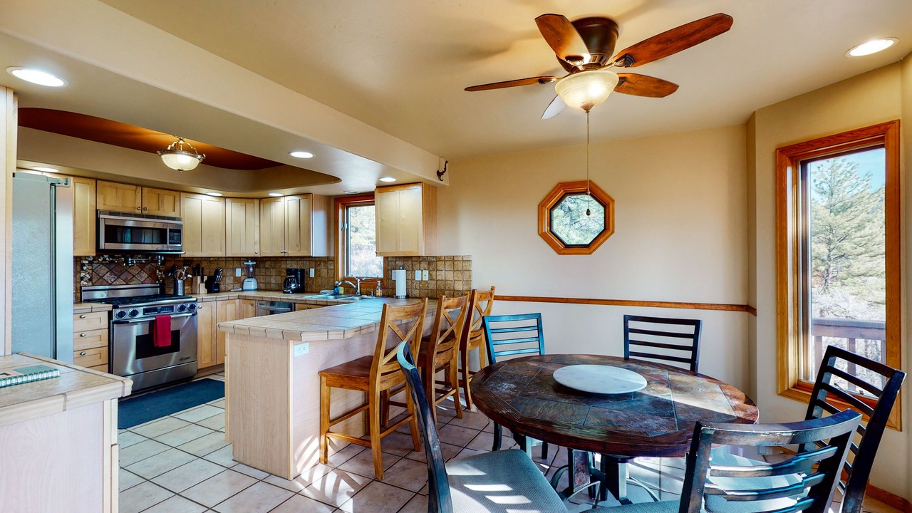 Photo of Kitchen in Twin Creek Village