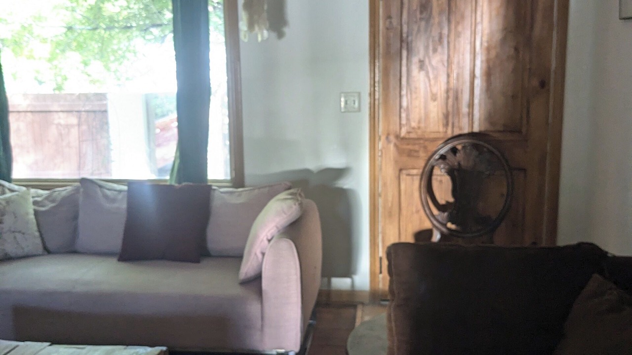 Photo of Livingroom in Golden
