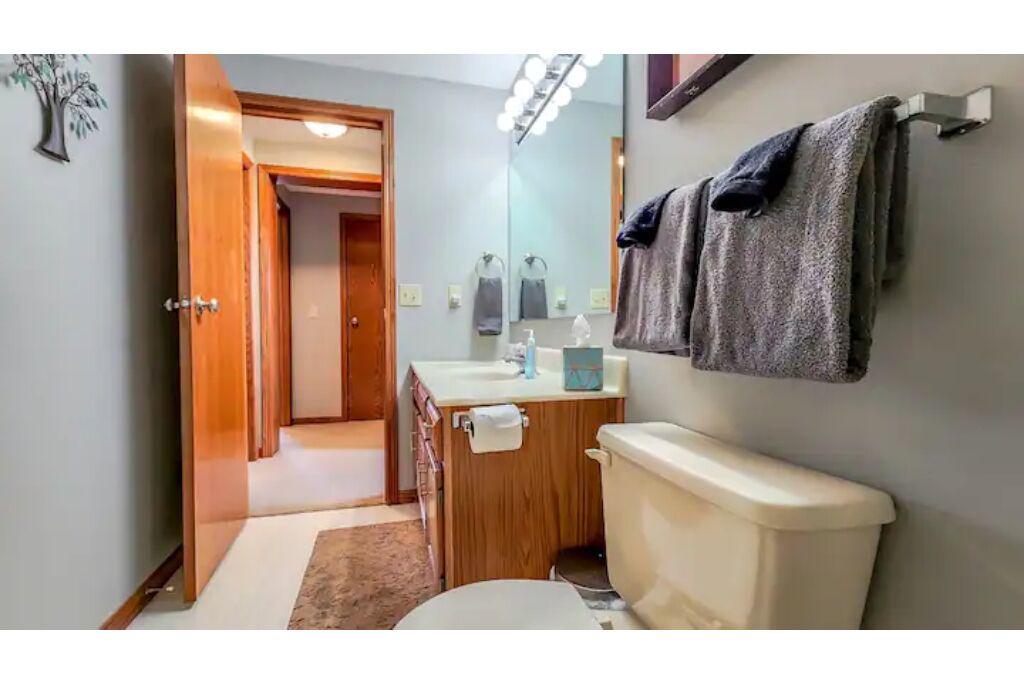 Photo of Bathroom in Valley of the Sun