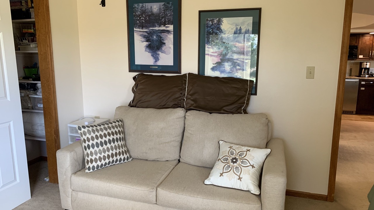 Photo of Livingroom in Parker