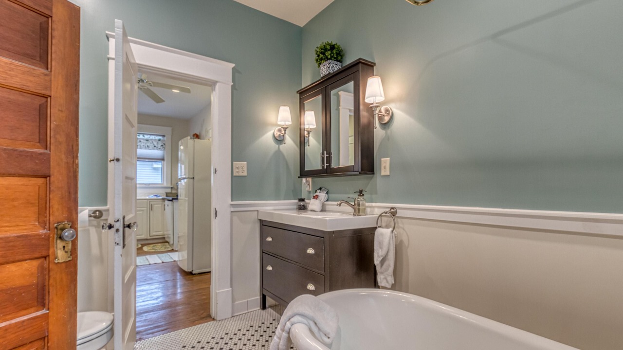 Photo of Bathroom in Fruita