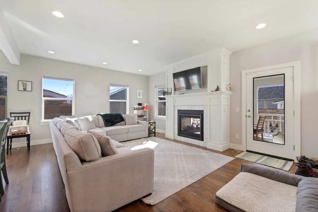 Photo of Livingroom in Berkeley