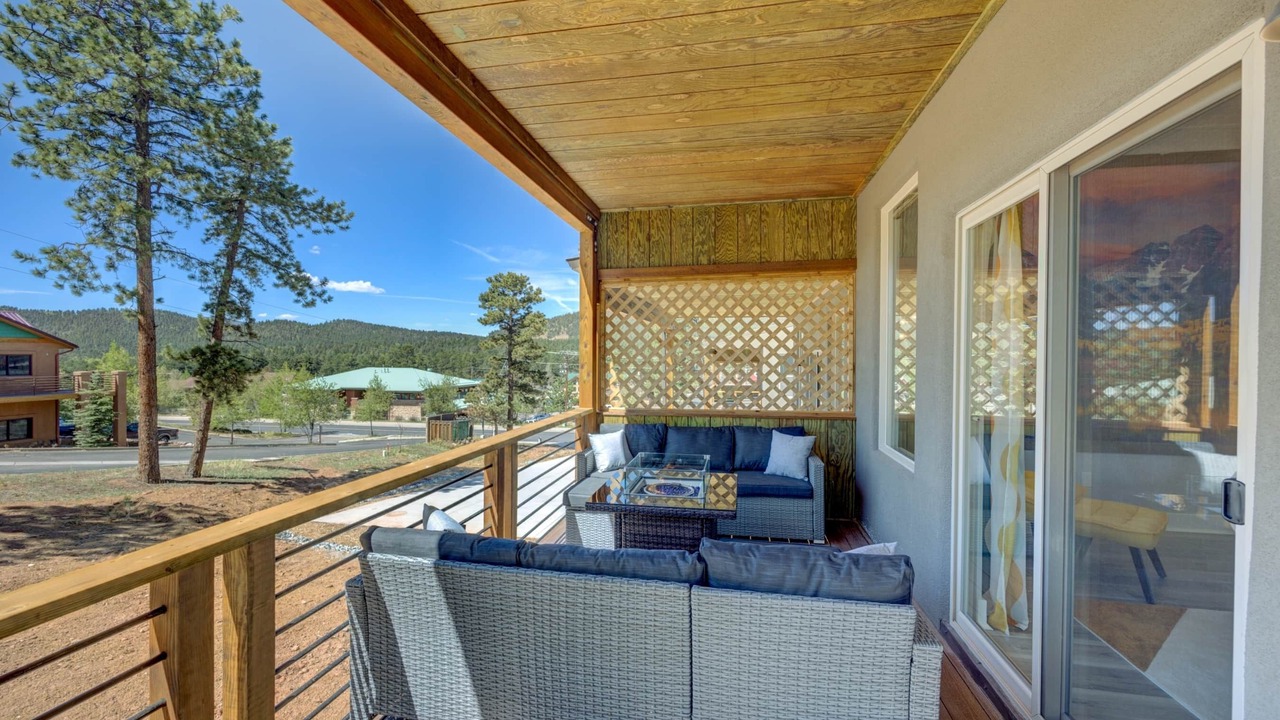 Photo of Patio Balcony in Woodland Park