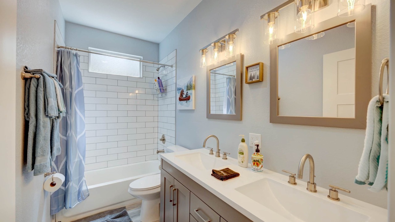 Photo of Bathroom in Woodland Park