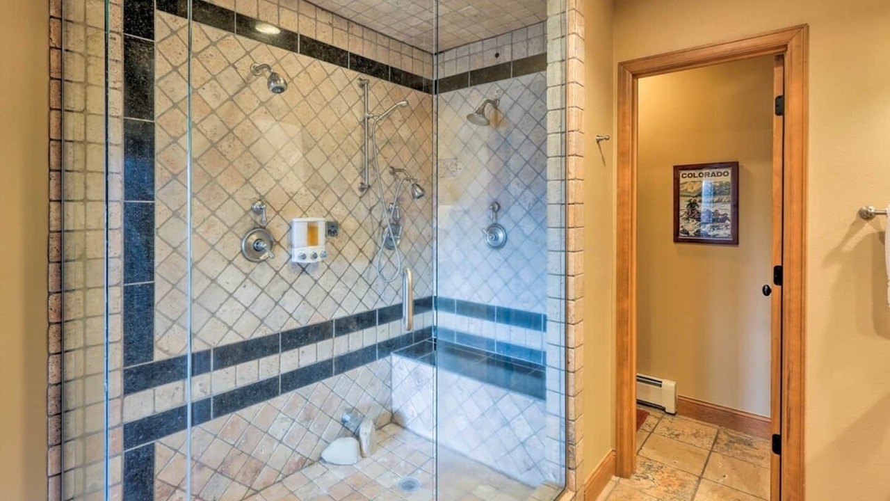Photo of Bathroom in Fraser