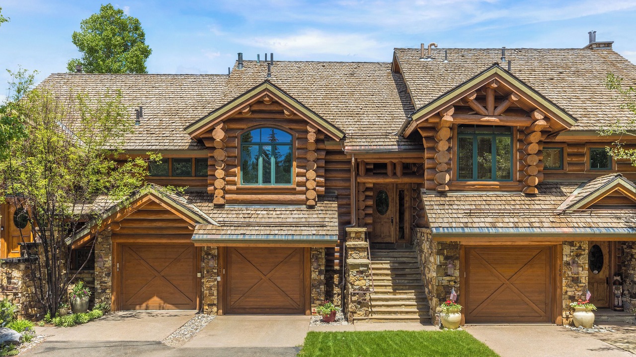 Photo of Outdoor in Mountain Village