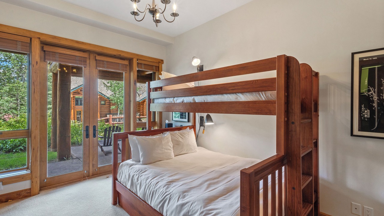 Photo of Bedroom in Mountain Village