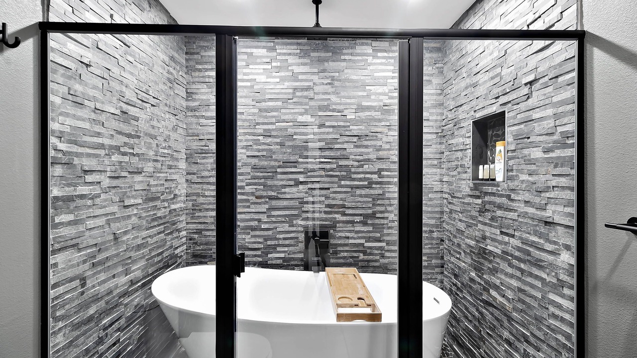 Photo of Bathroom in Skyland