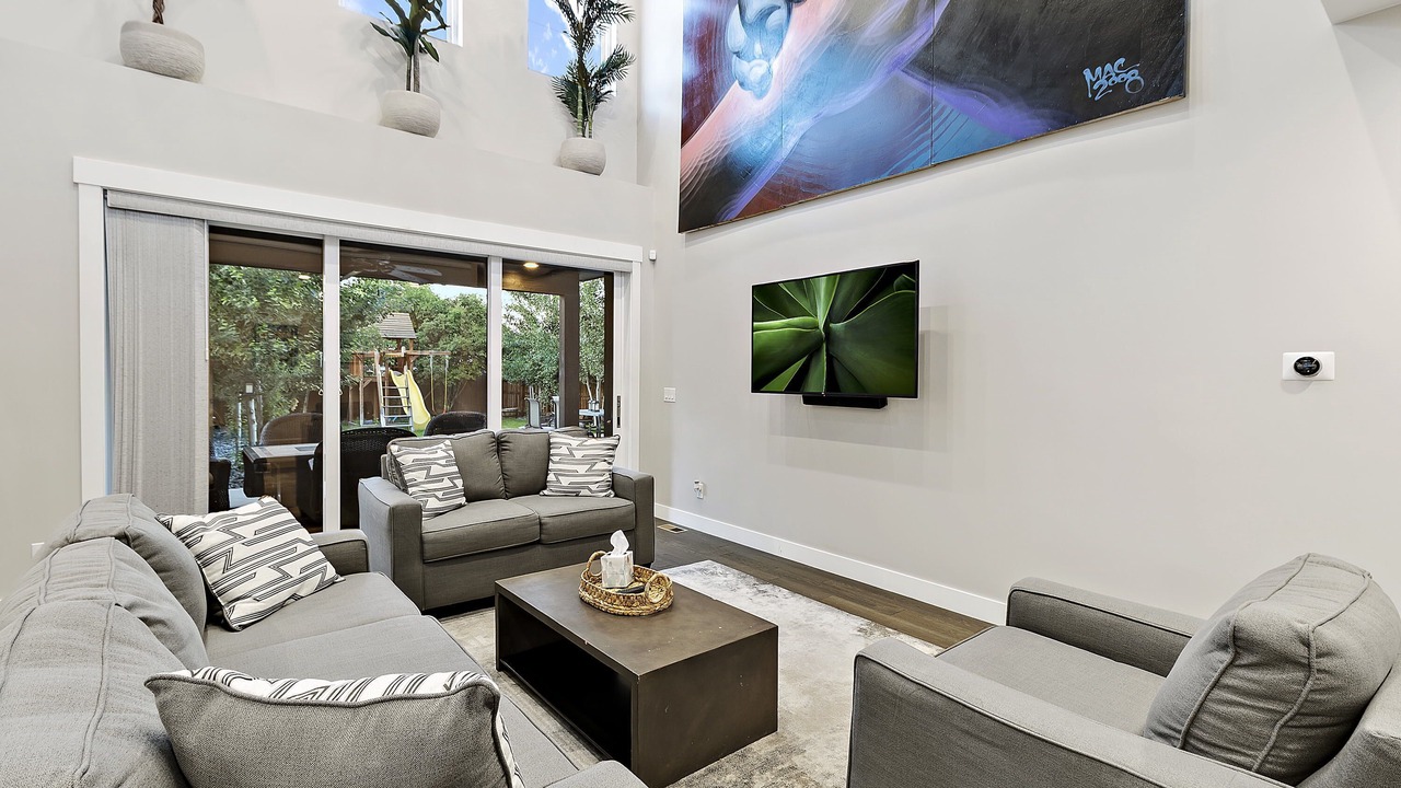 Photo of Livingroom in Skyland