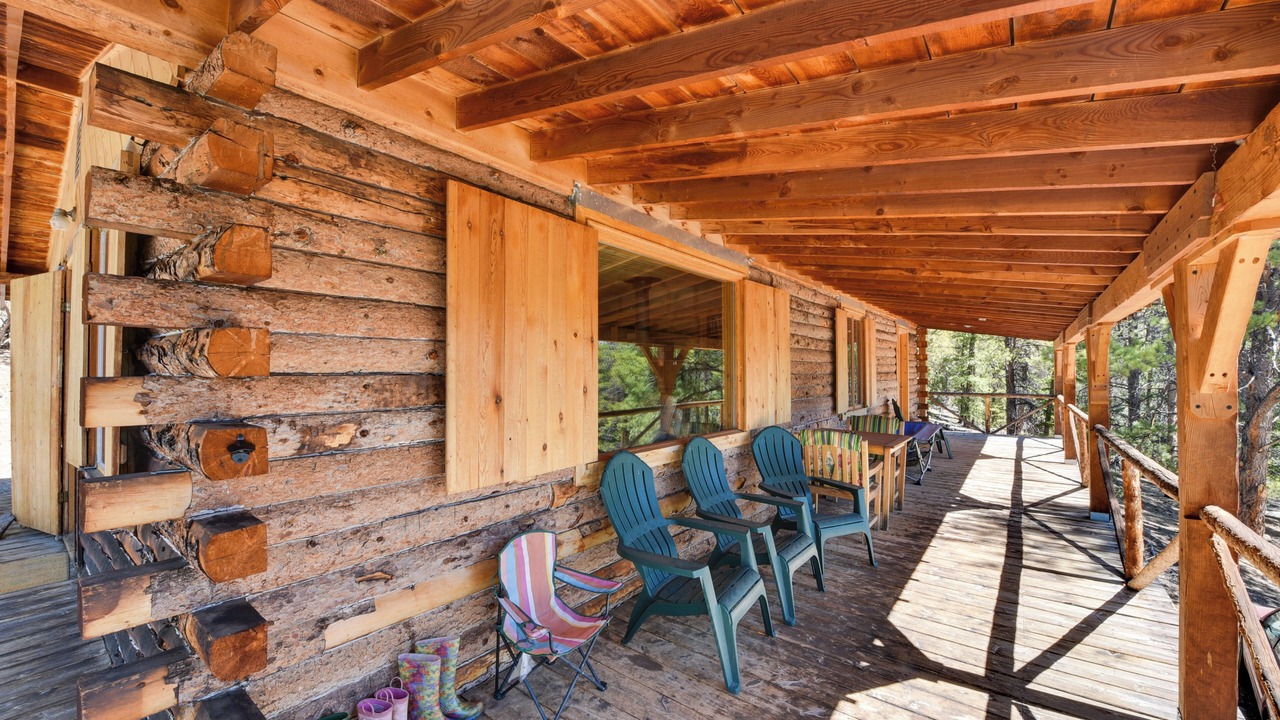Photo of Patio Balcony in Twin Lakes