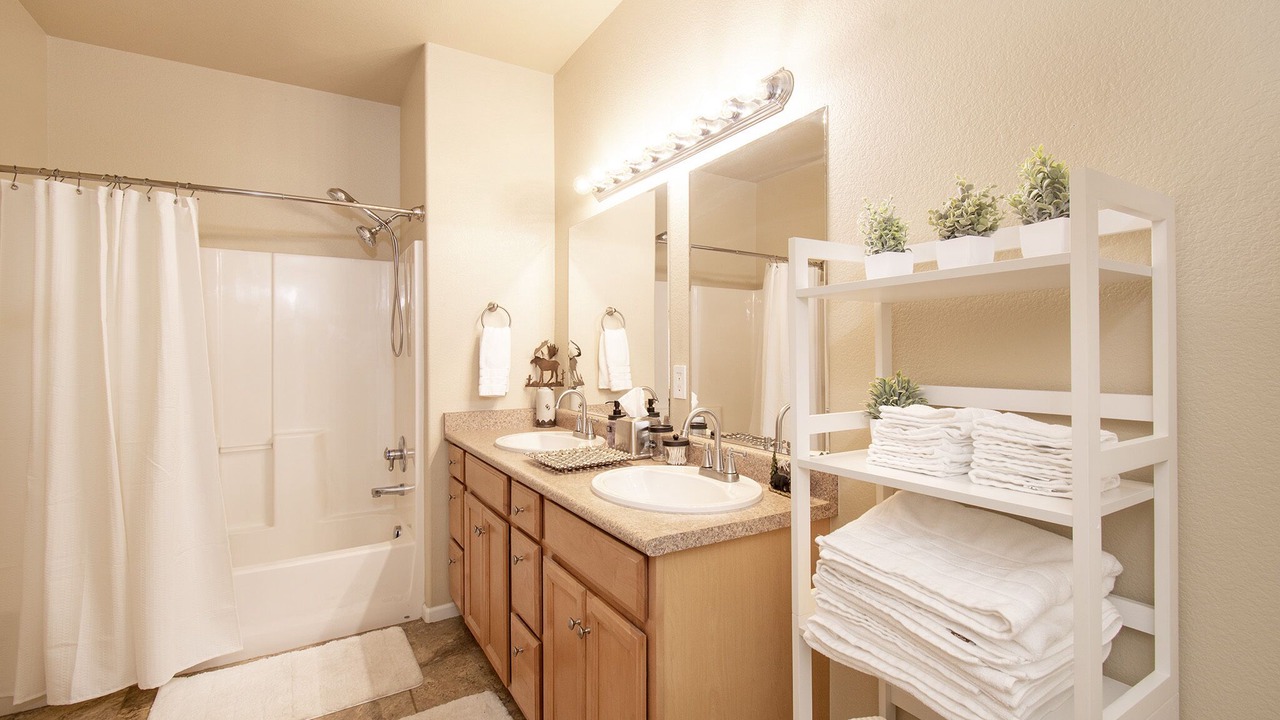 Photo of Bathroom in Bailey