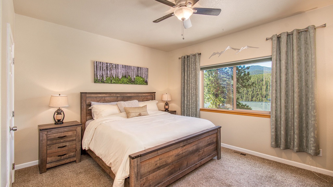 Photo of Bedroom in Bailey