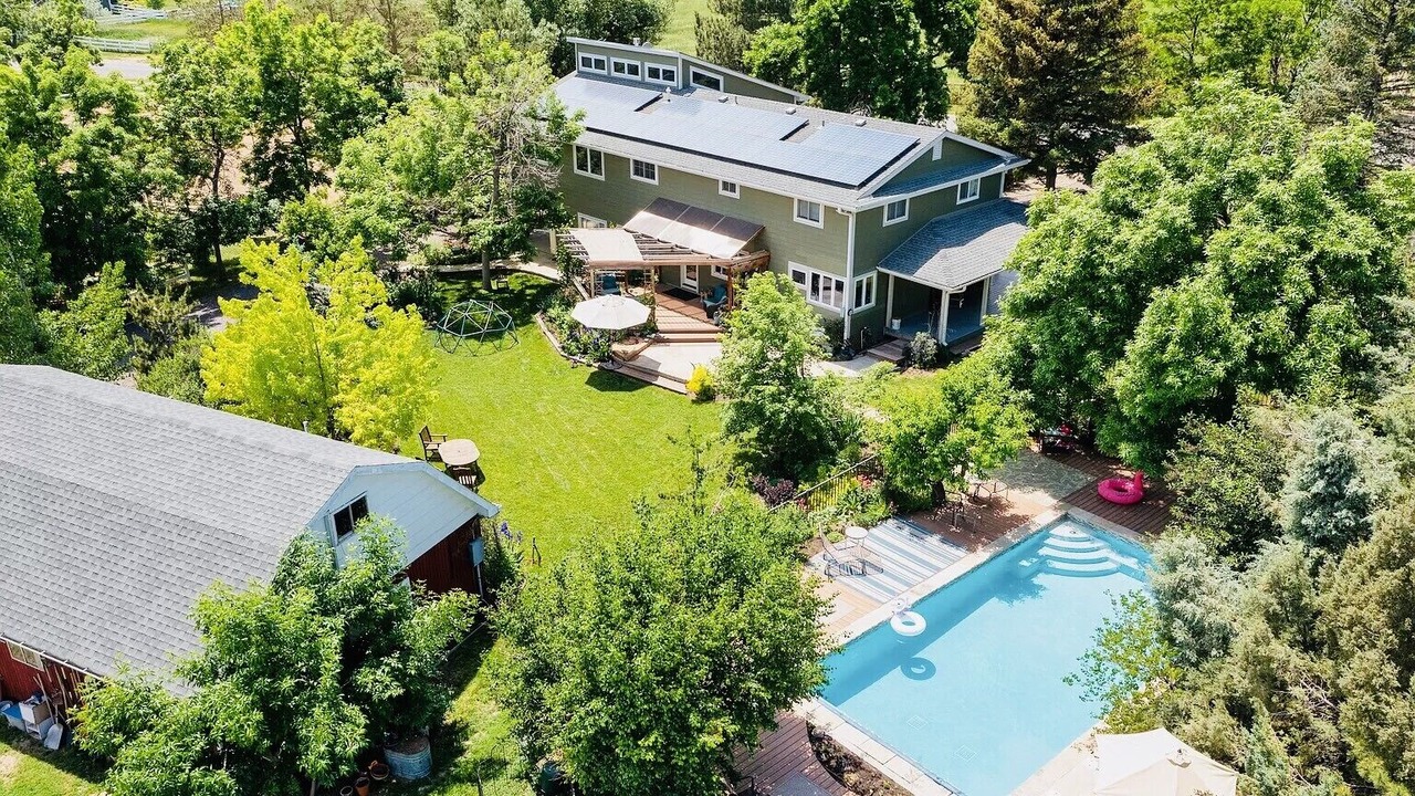 Photo of Outdoor in Longmont