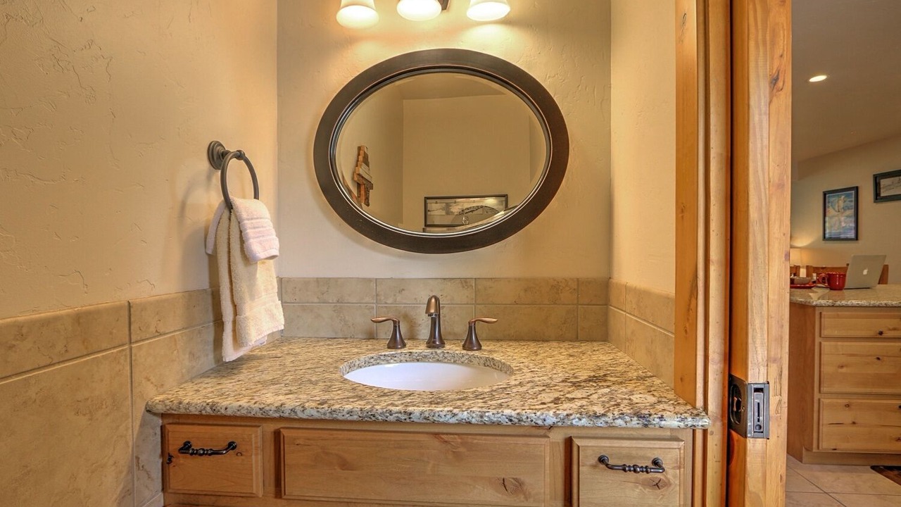 Photo of Bathroom in Carbondale