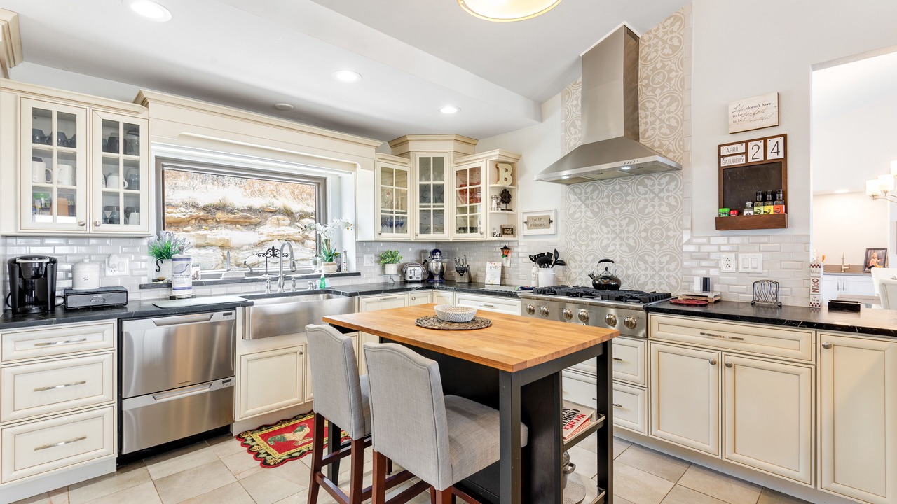 Photo of Kitchen in Northwest Colorado Springs