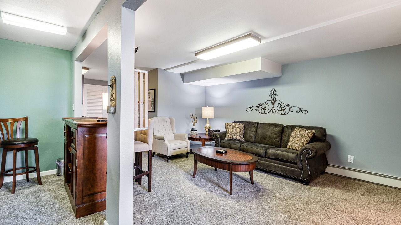 Photo of Livingroom in Northwest Colorado Springs