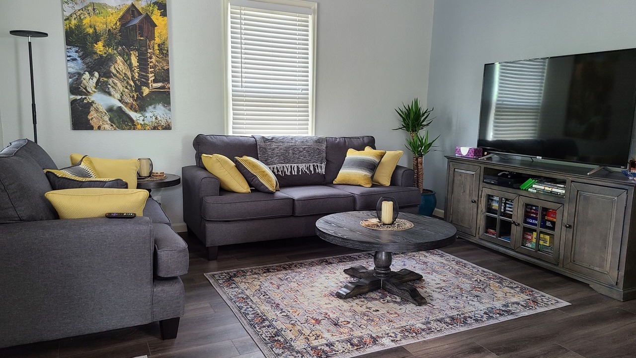 Photo of Livingroom in Grand Junction