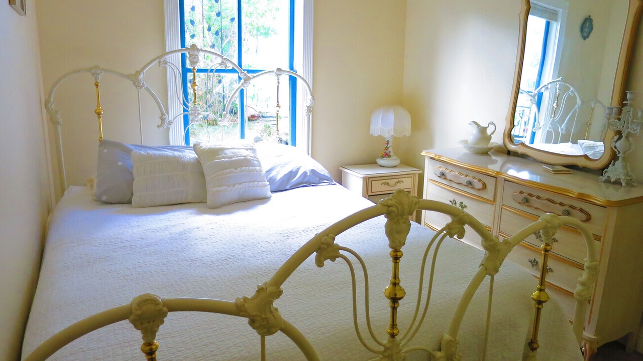 Photo of Bedroom in Central City