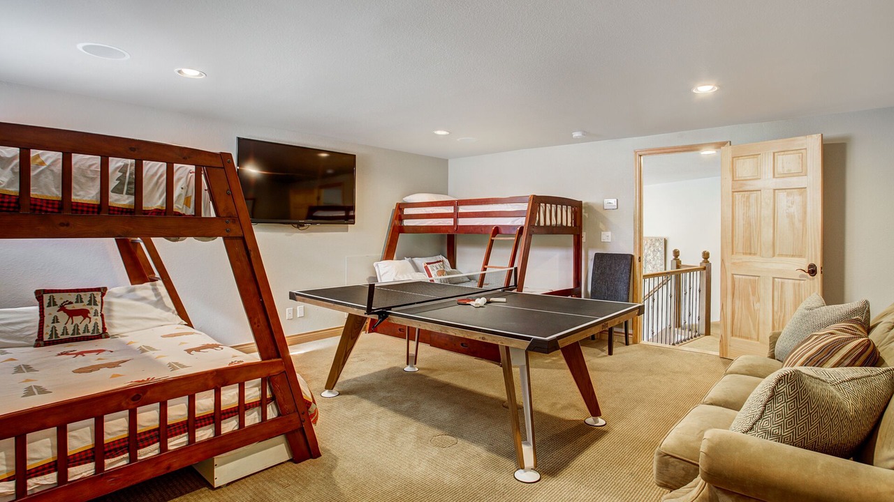 Photo of Bedroom in Warrior's Mark West
