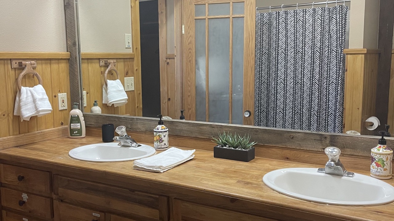 Photo of Bathroom in Westcliffe