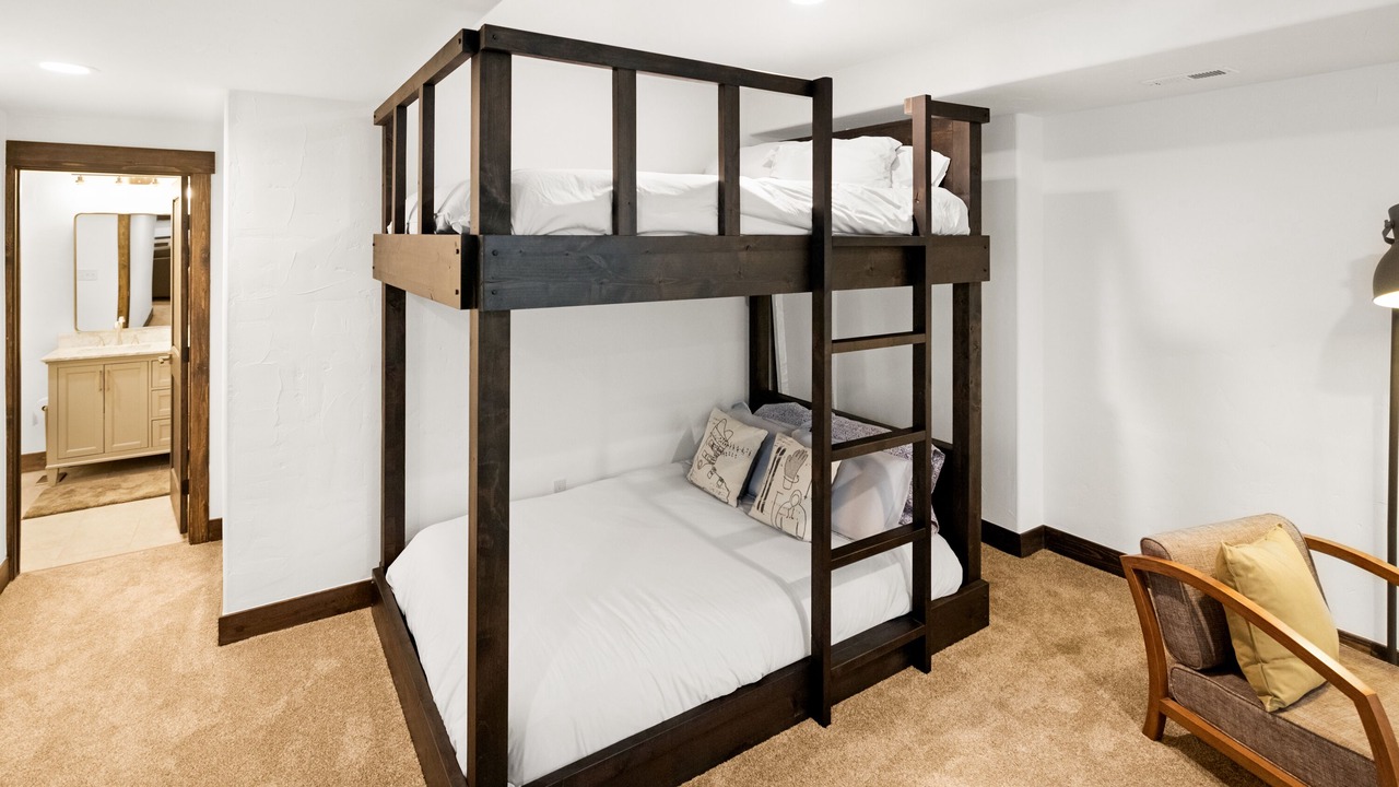 Photo of Bedroom in Tabernash