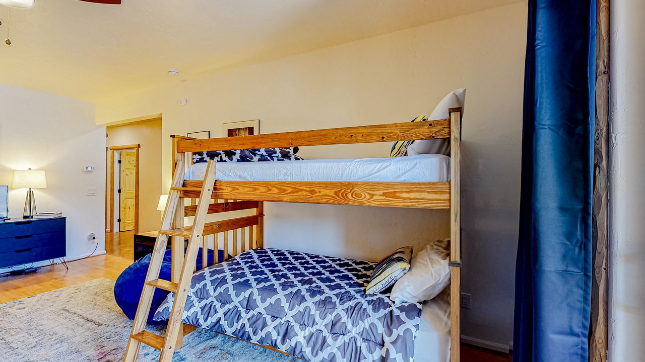 Photo of Bedroom in San Juan River Village