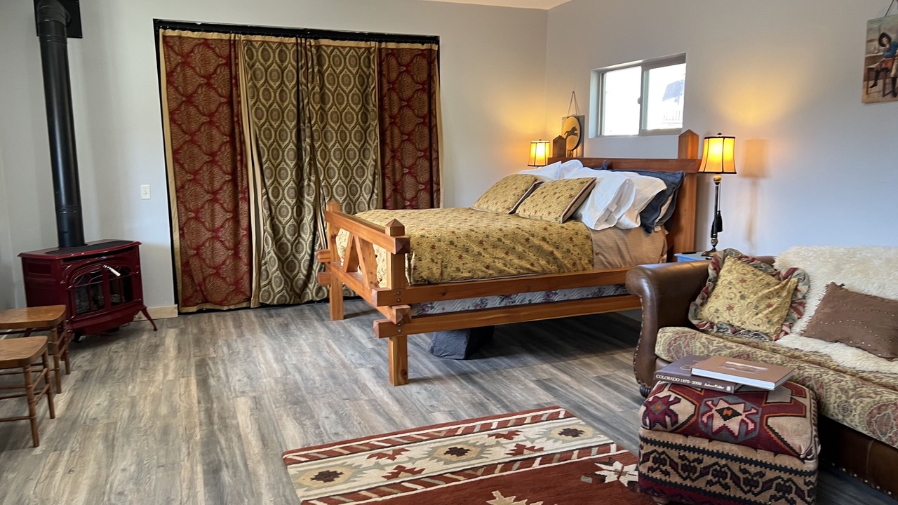 Photo of Bedroom in Montrose