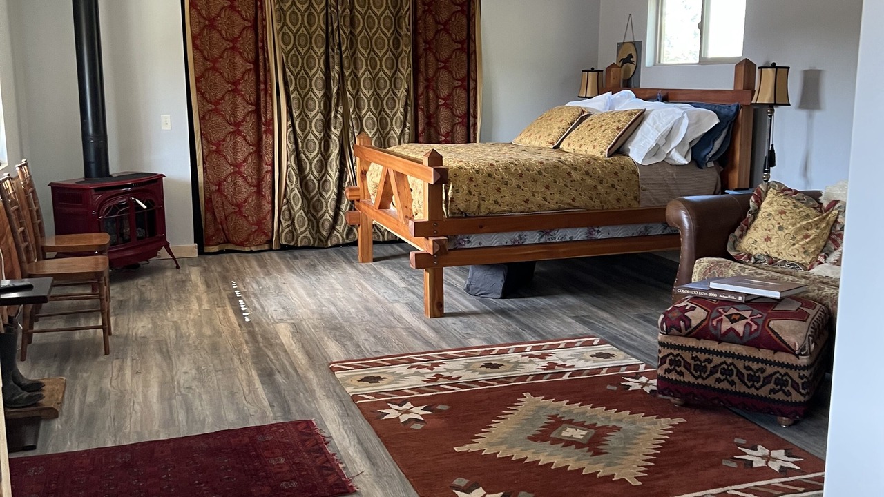 Photo of Bedroom in Montrose