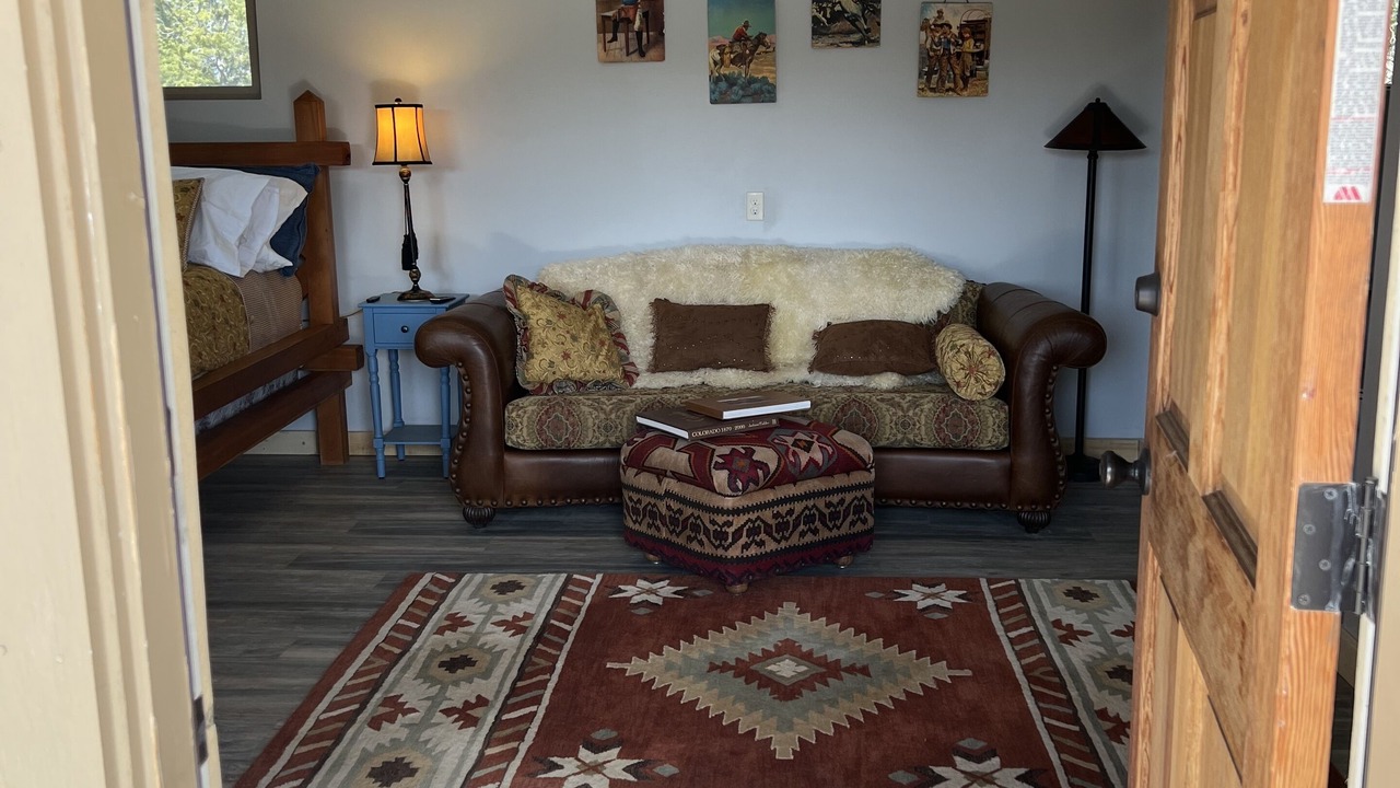 Photo of Livingroom in Montrose