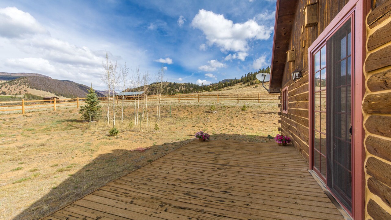 Photo of Patio Balcony in Creede