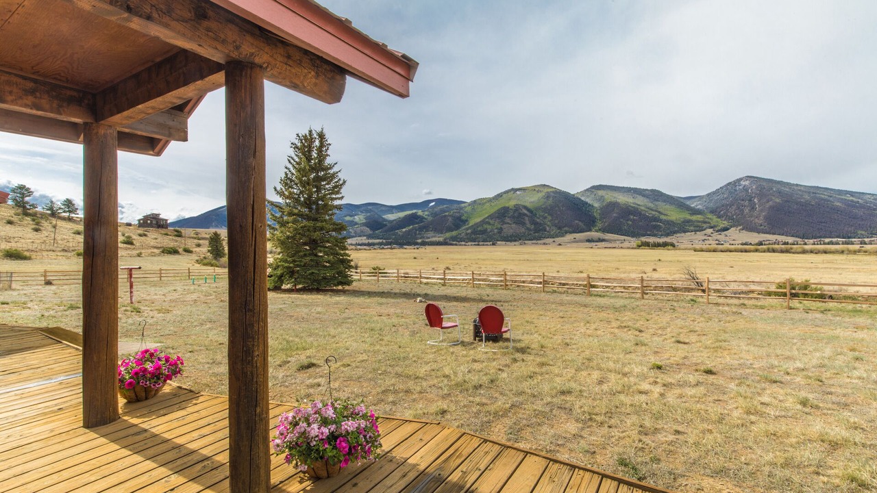 Photo of Patio Balcony in Creede