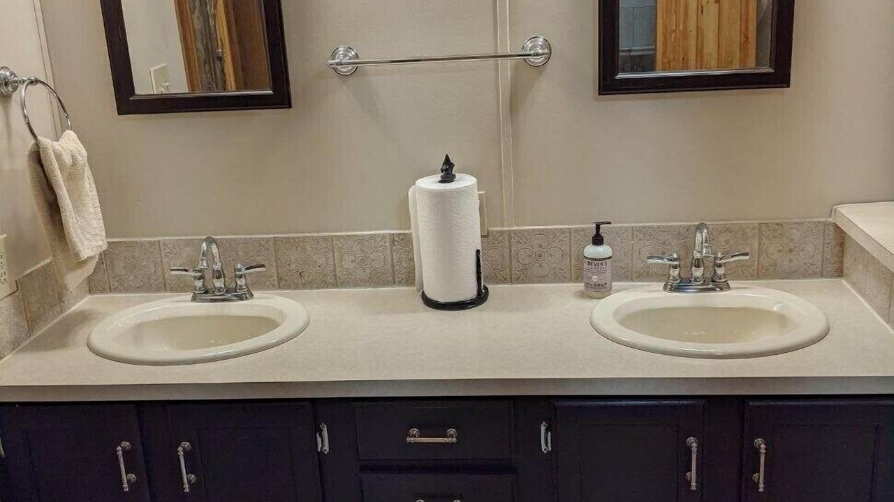 Photo of Bathroom in Idlewild Estates